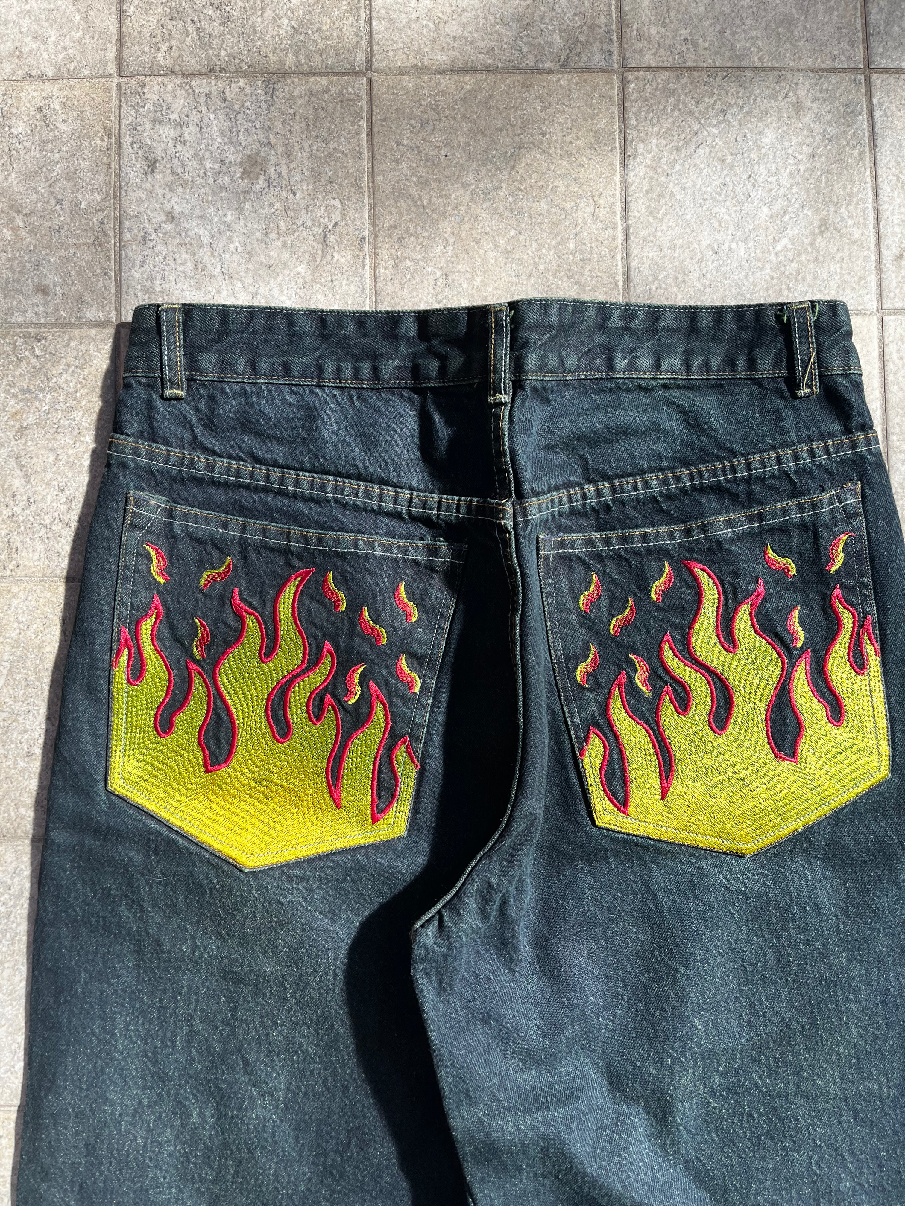 Baggy Flame embroidered Jeans