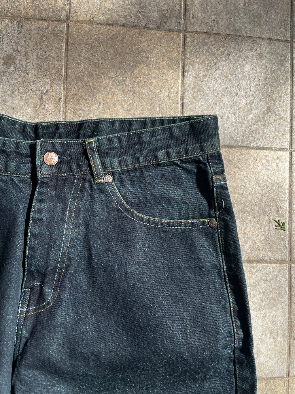 Baggy Flame embroidered Jeans