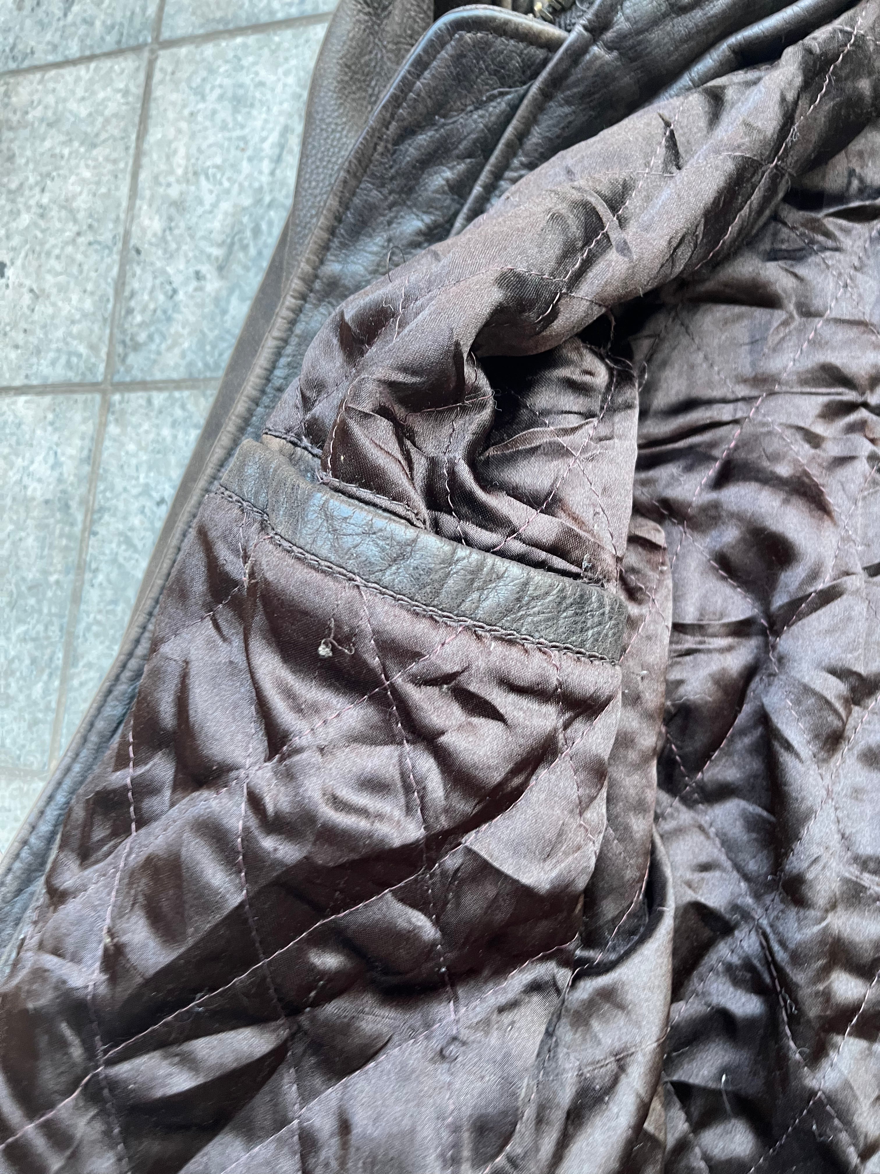 Vintagee Guess 1981 Embroidered Leather bomber Jacket