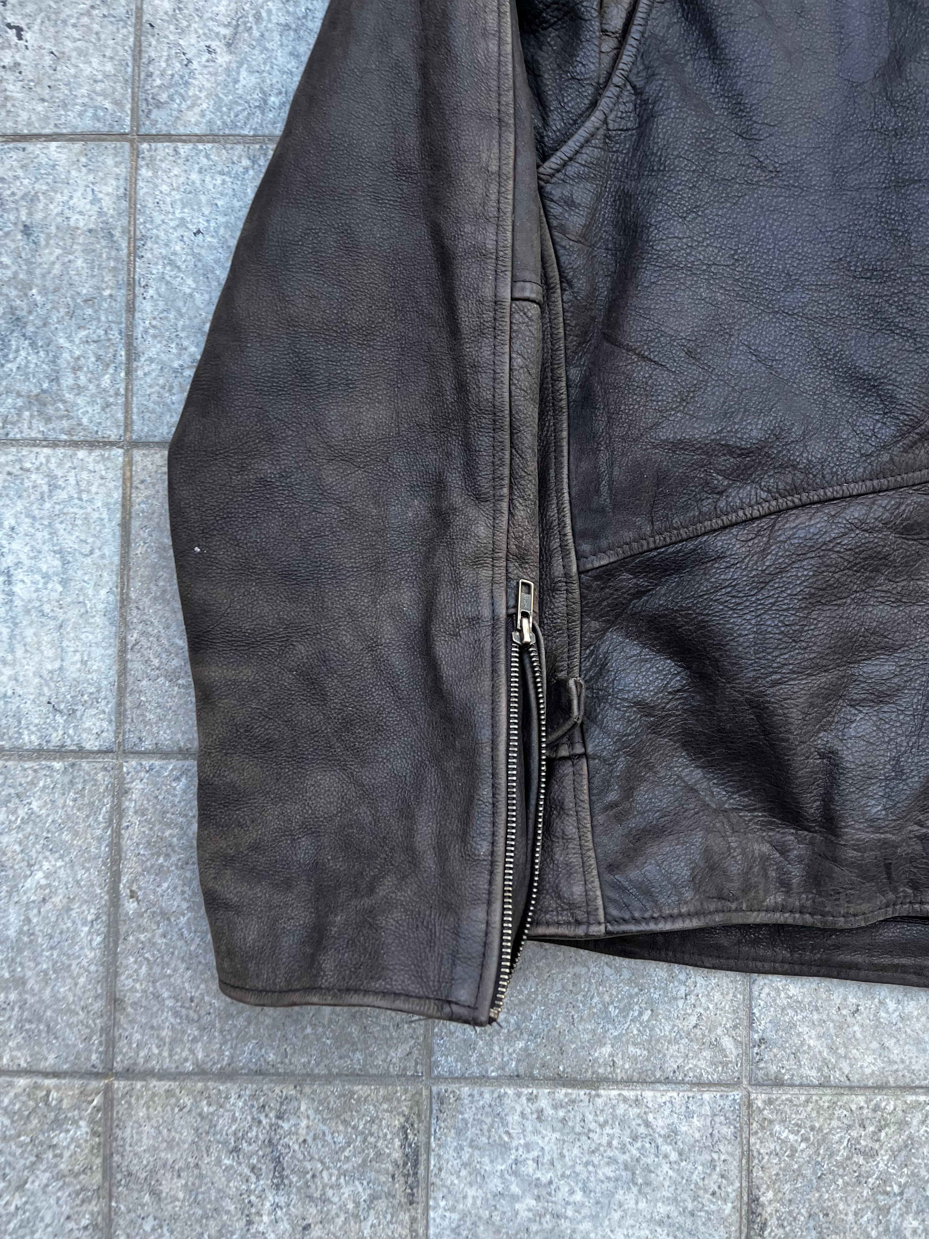 Vintagee Guess 1981 Embroidered Leather bomber Jacket