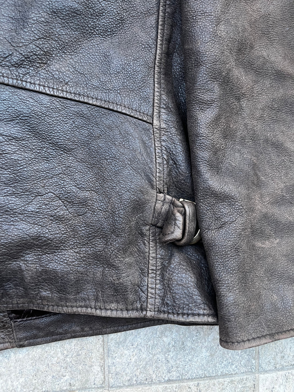 Vintagee Guess 1981 Embroidered Leather bomber Jacket