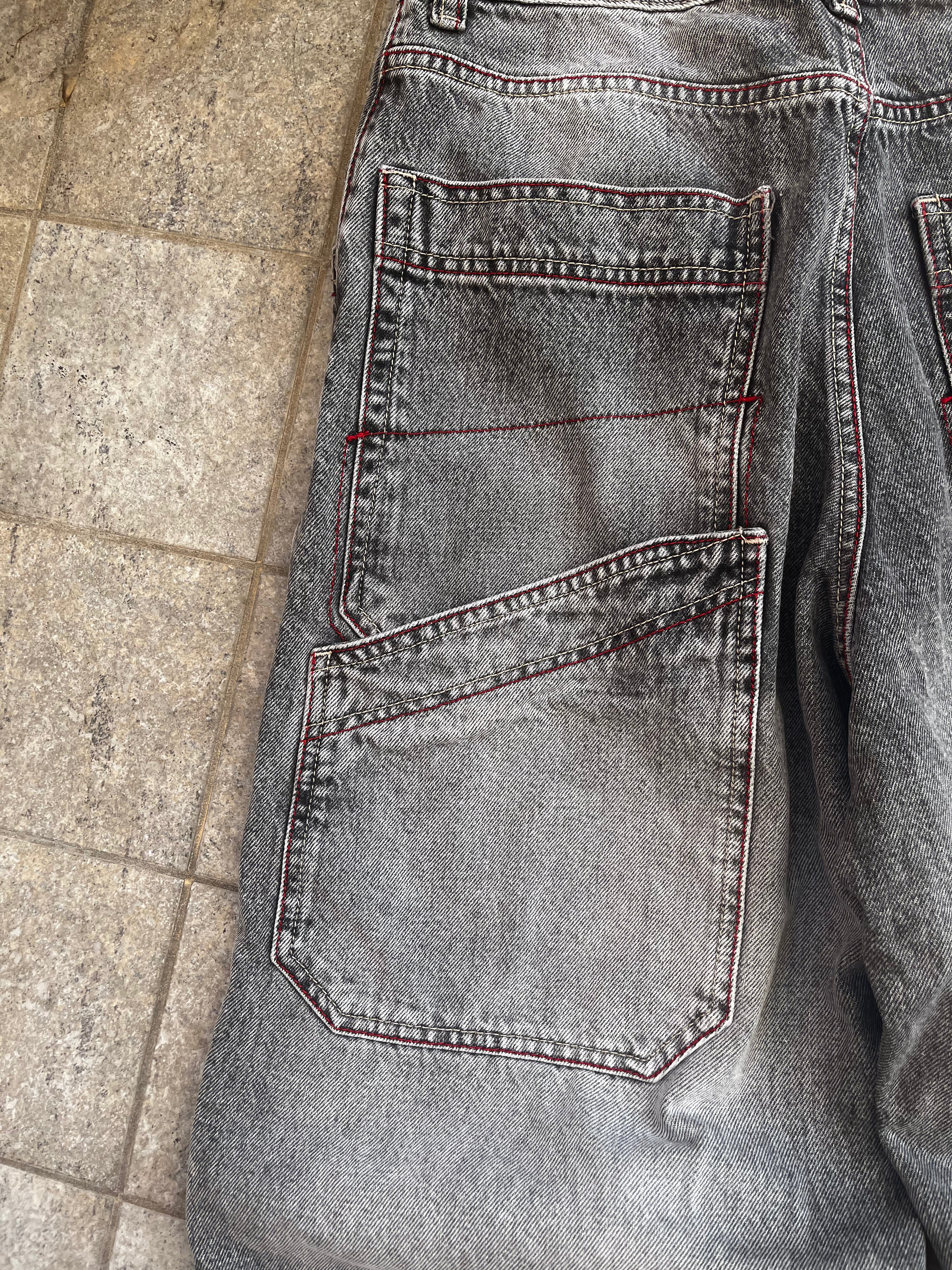 Vintage Y2K Embroidered Baggy Jeans