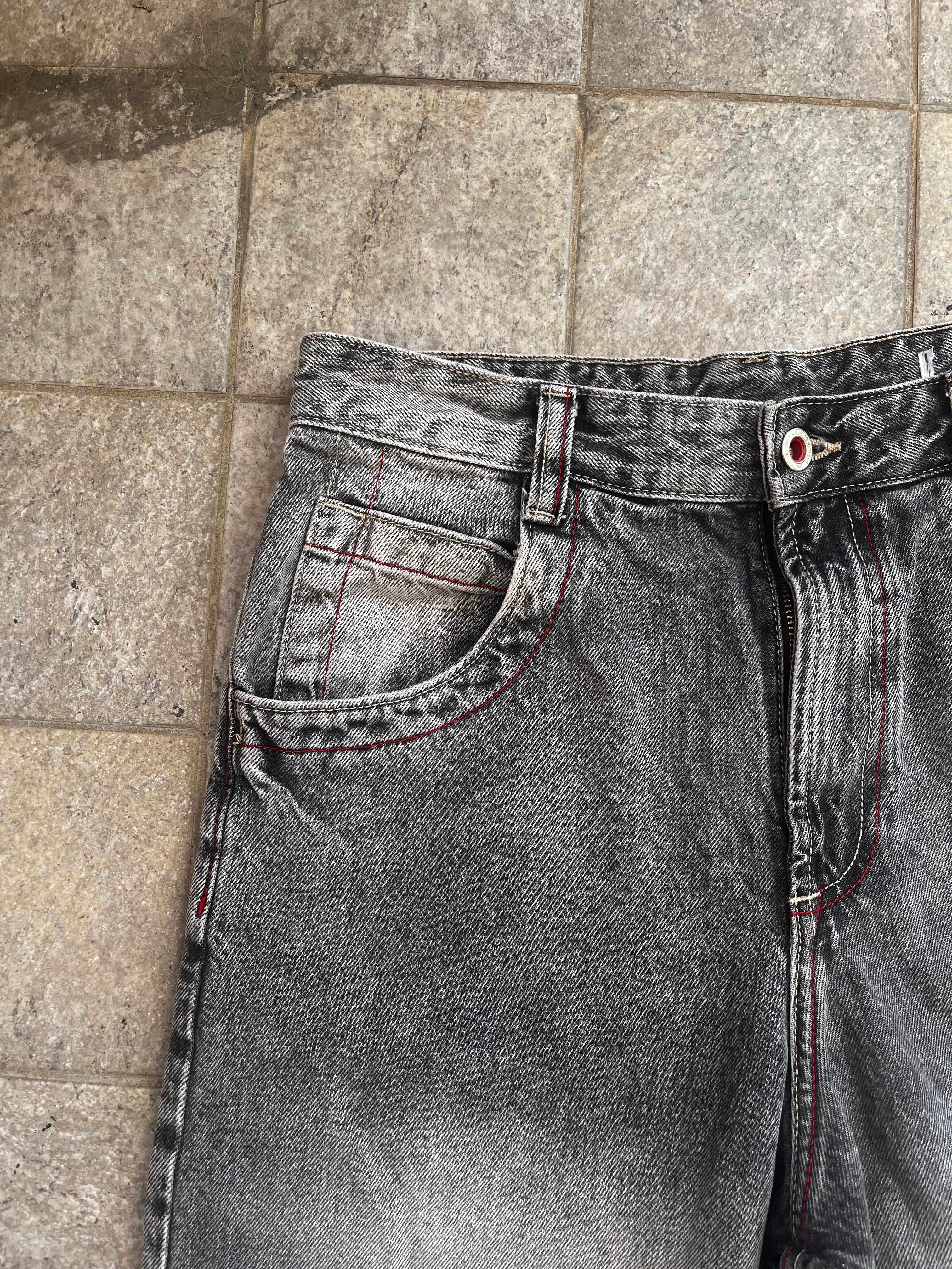Vintage Y2K Embroidered Baggy Jeans