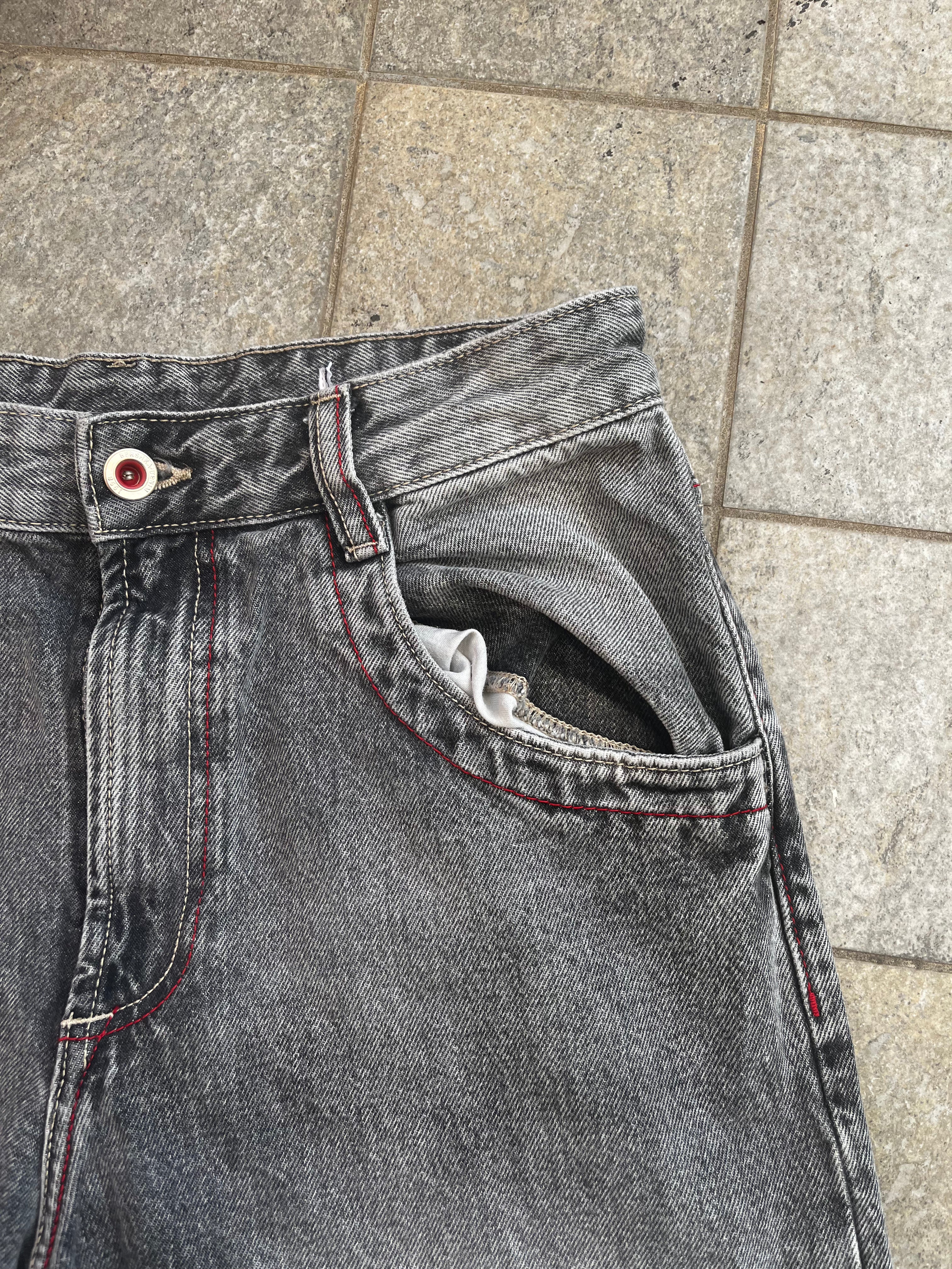 Vintage Y2K Embroidered Baggy Jeans