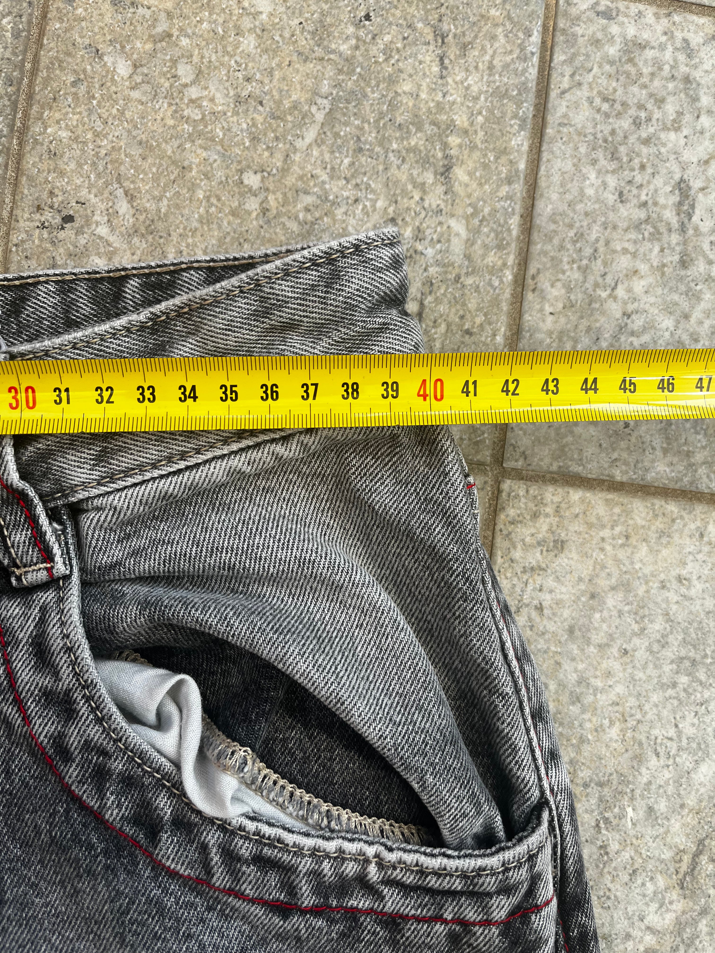 Vintage Y2K Embroidered Baggy Jeans
