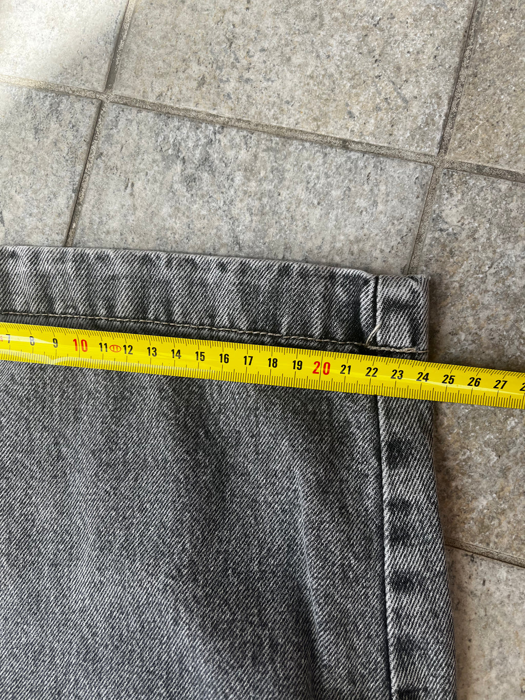 Vintage Y2K Embroidered Baggy Jeans