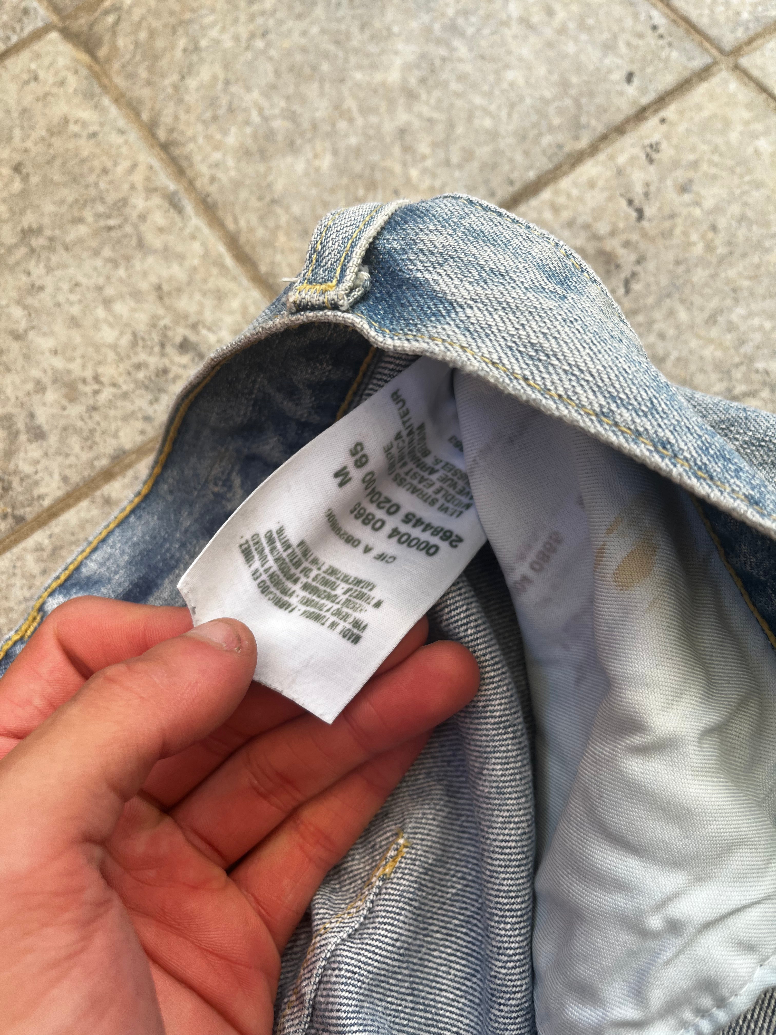 Levi's Engineered buckle back Jorts