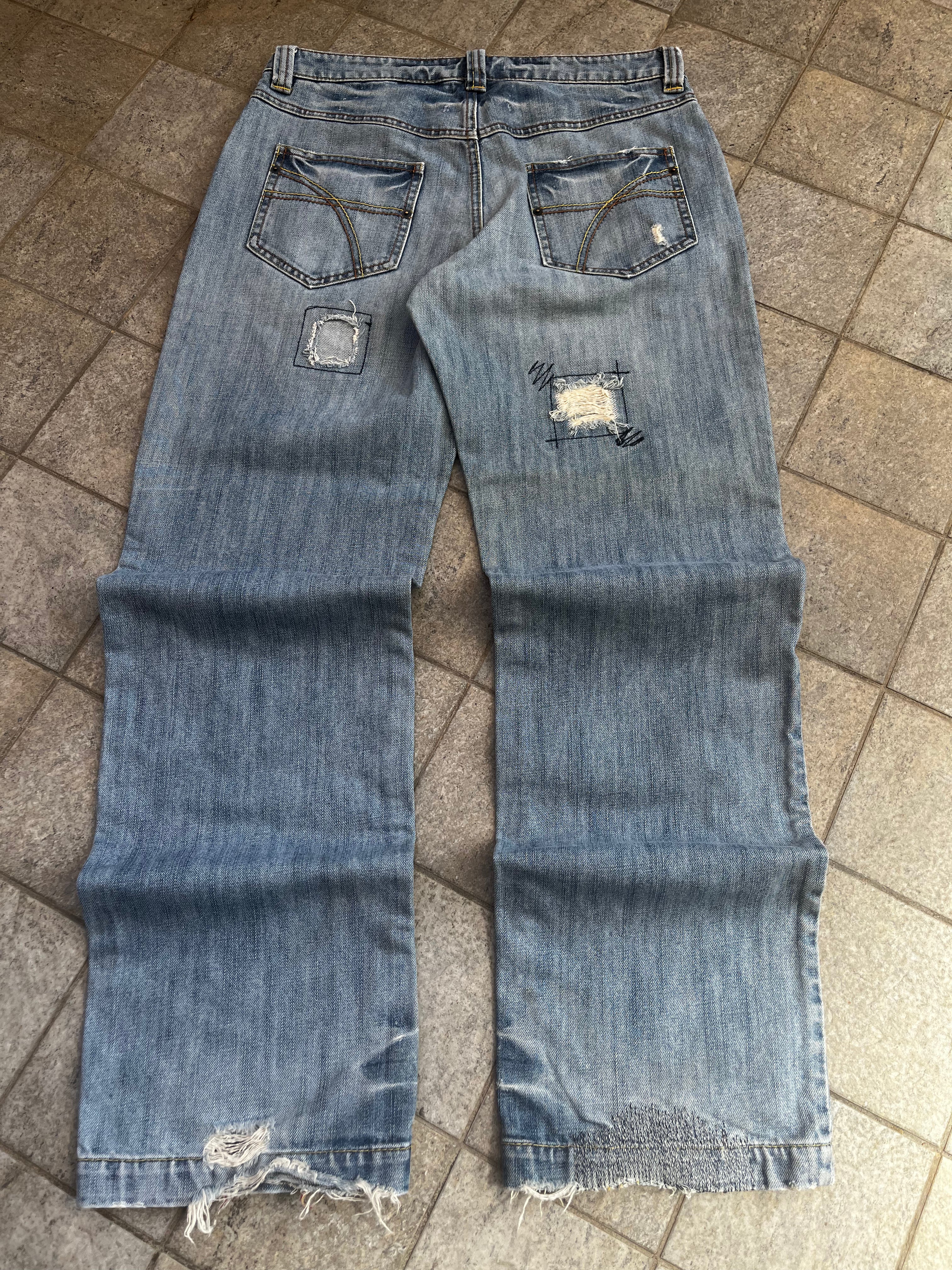 Vintage Baggy embroidered detailed Jeans by JC