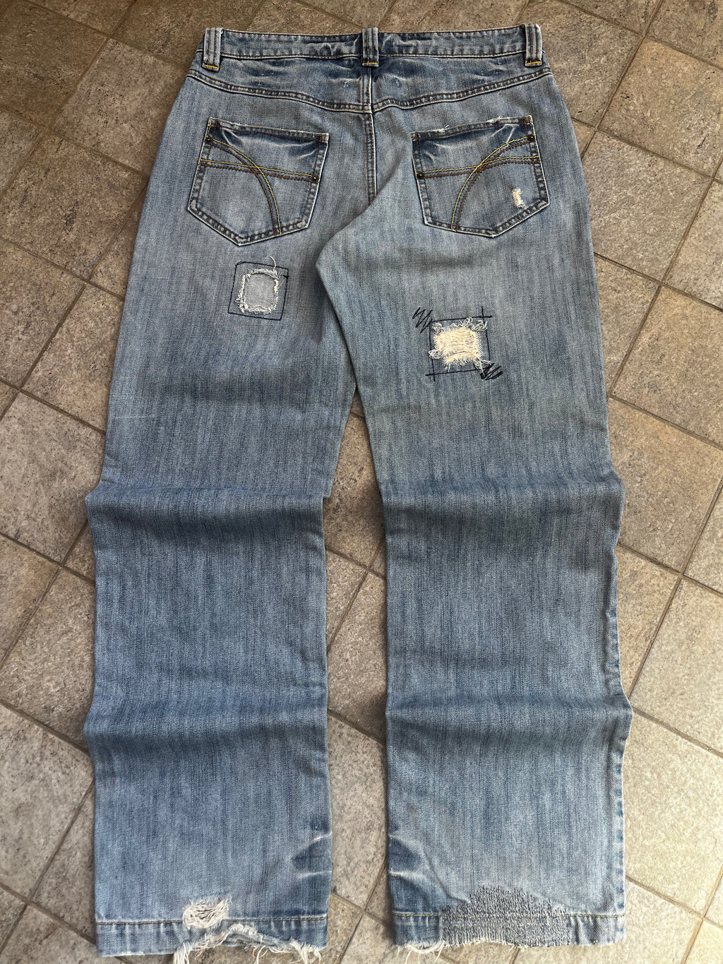 Vintage Baggy embroidered detailed Jeans by JC