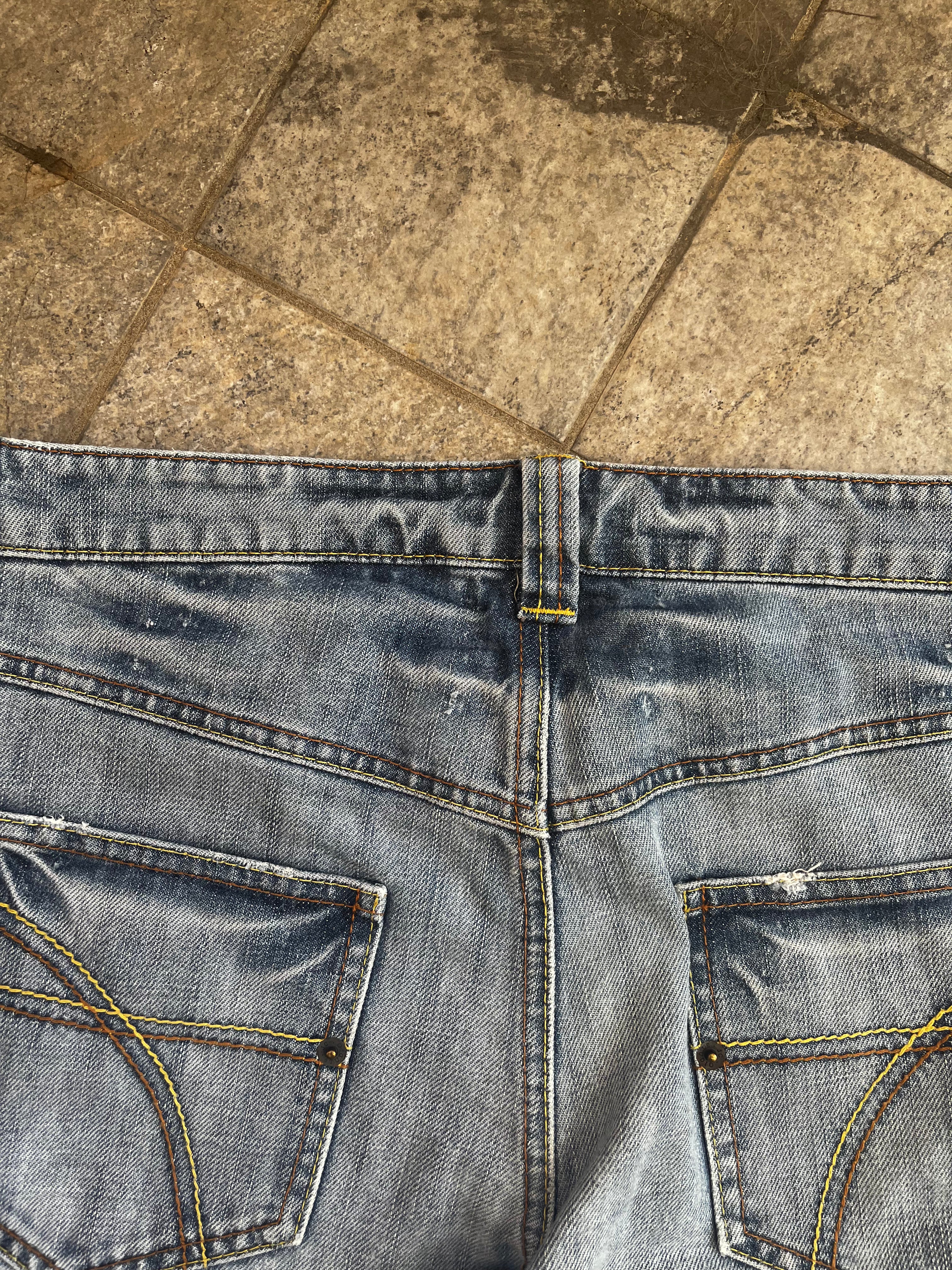 Vintage Baggy embroidered detailed Jeans by JC