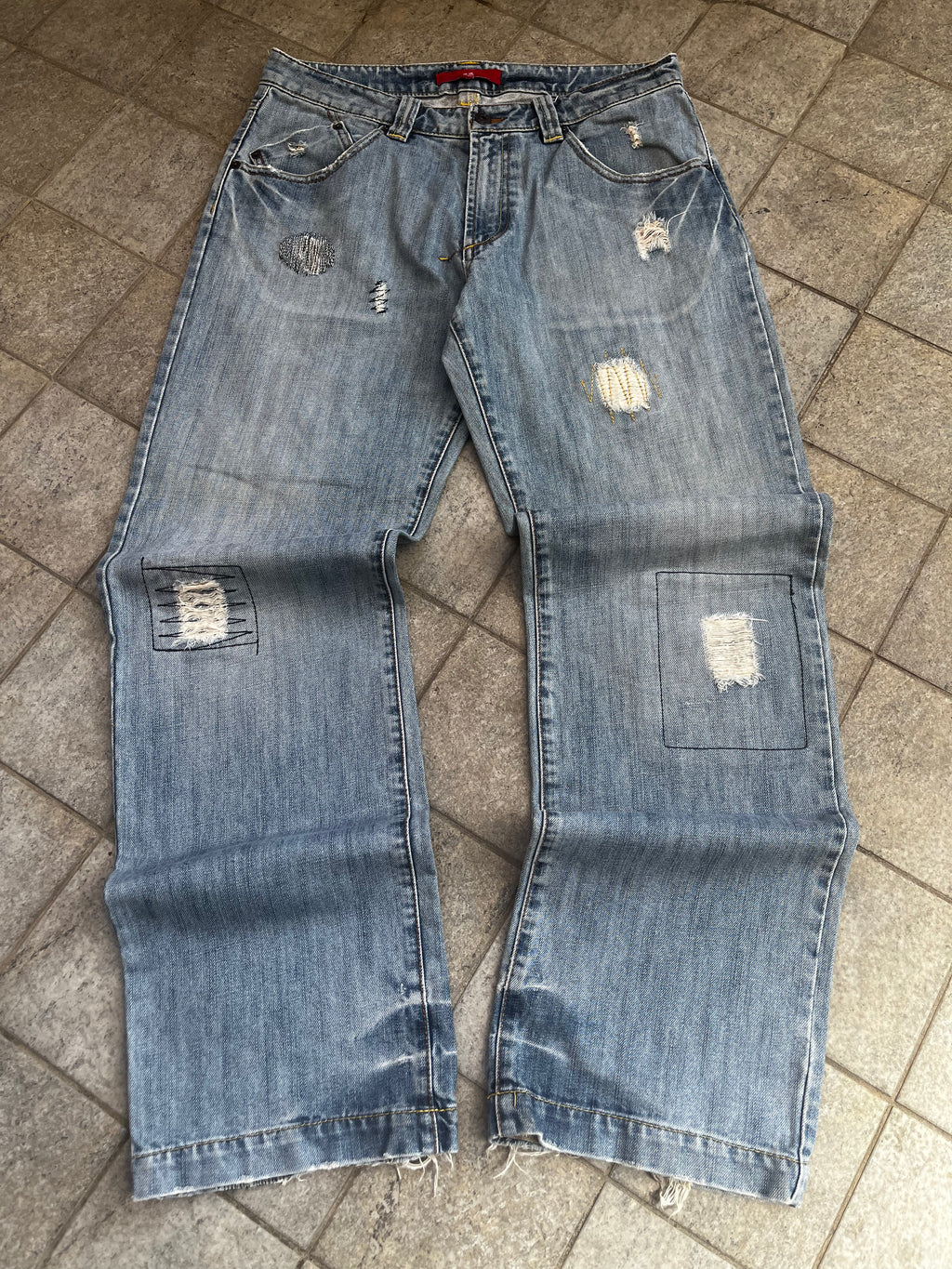 Vintage Baggy embroidered detailed Jeans by JC