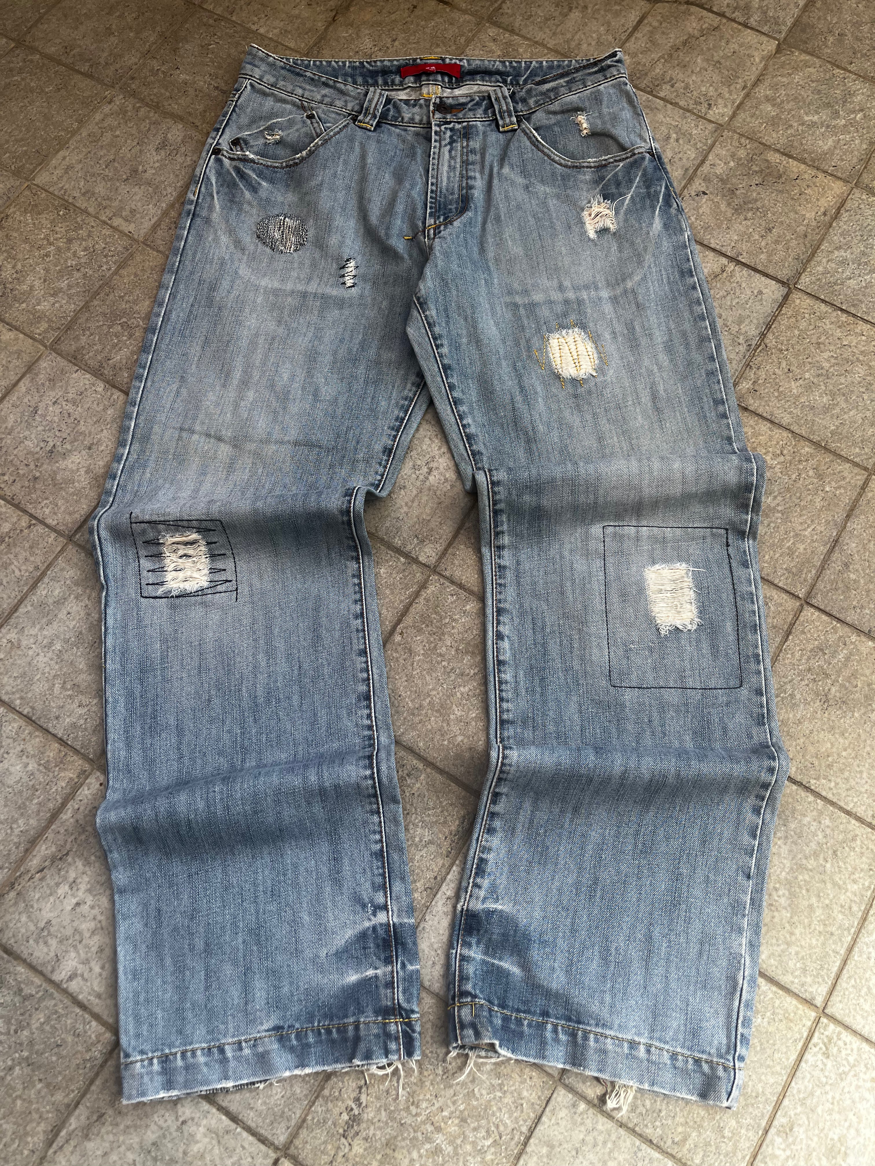 Vintage Baggy embroidered detailed Jeans by JC