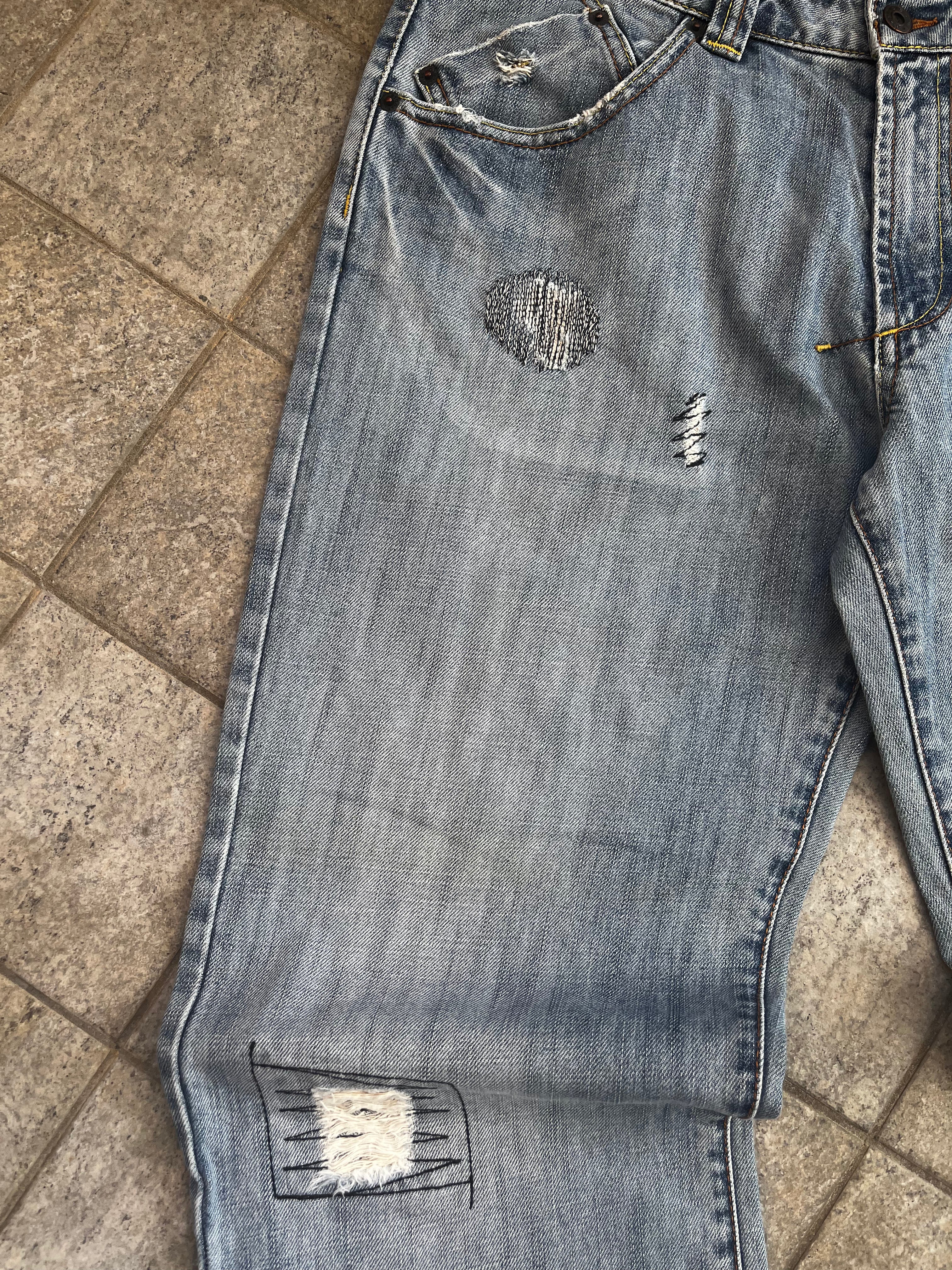 Vintage Baggy embroidered detailed Jeans by JC