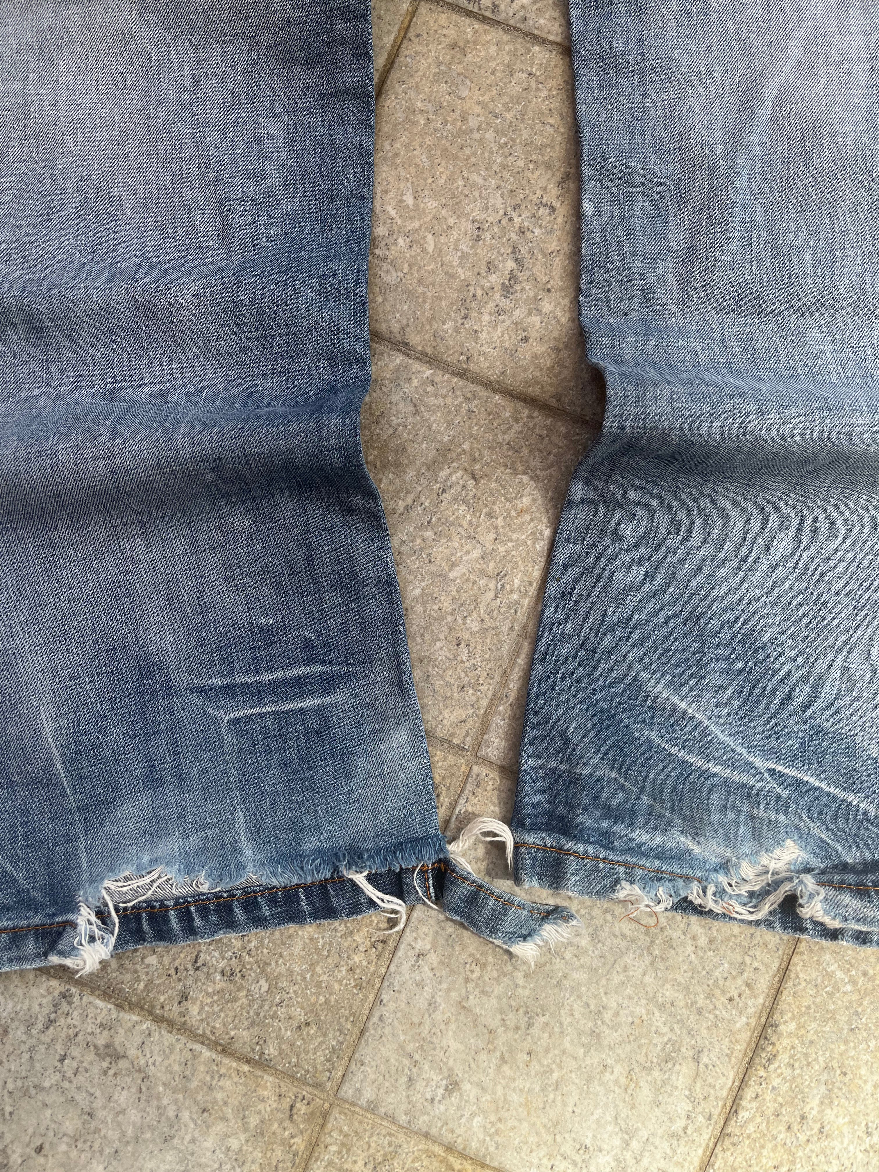 Baggy embroidered Jeans