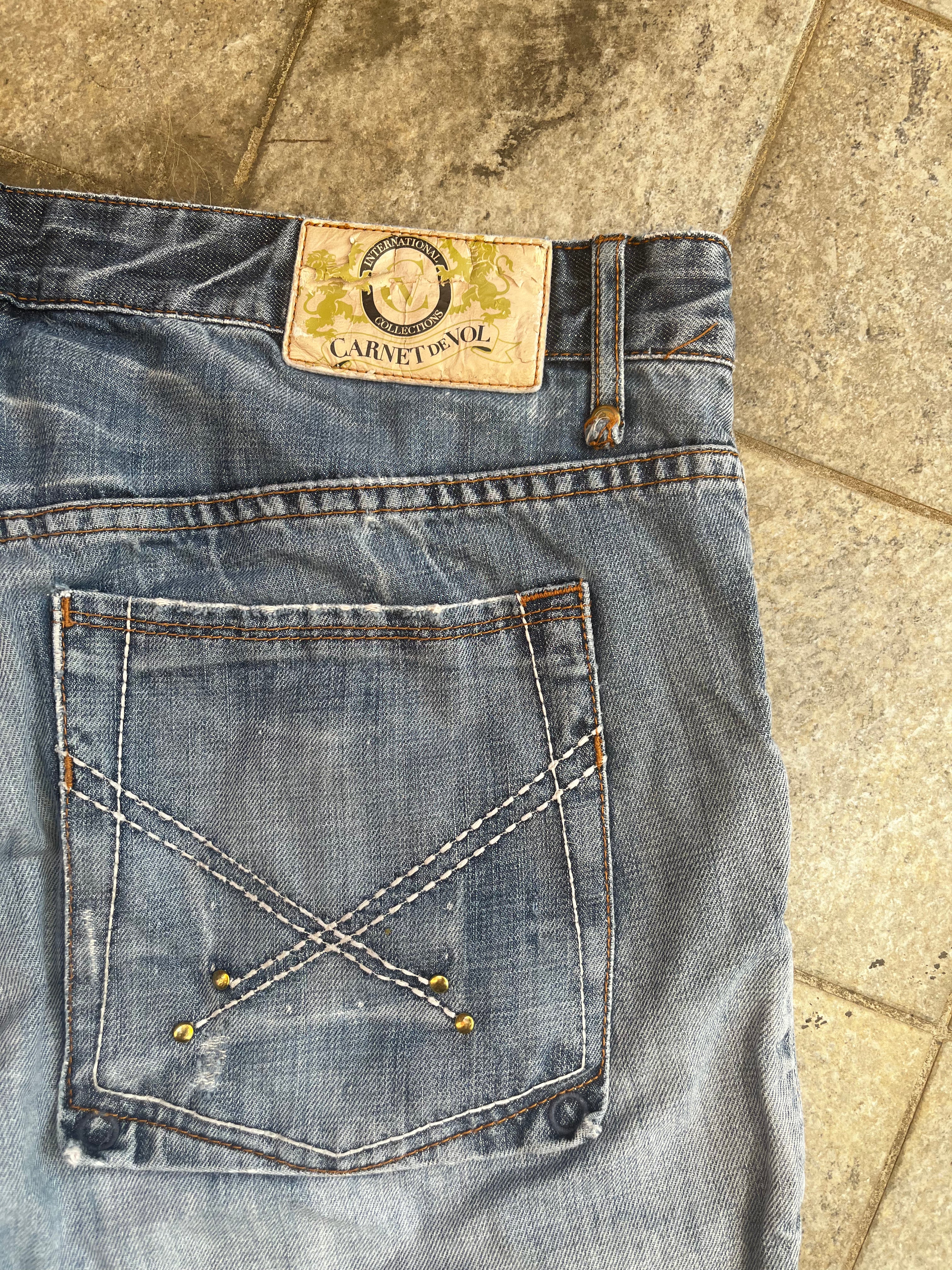 Baggy embroidered Jeans